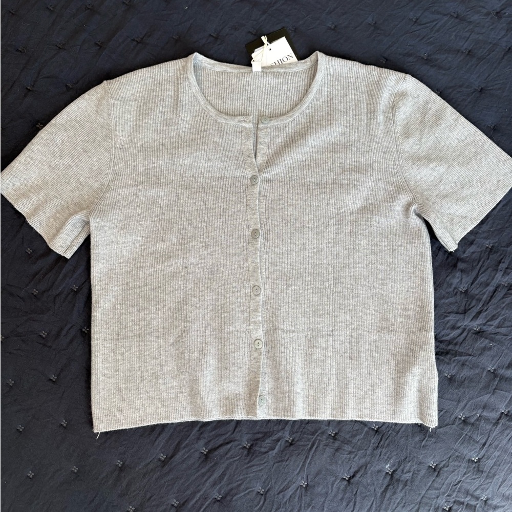 NWT Lightweight, Gray Short Sleeve Cardigan